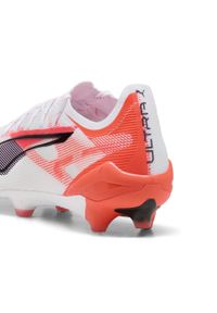 Puma - Buty piłkarskie ULTRA 5 ULTIMATE FG PUMA White Black Glowing Red. Zapięcie: sznurówki. Kolor: biały, czarny, czerwony, wielokolorowy. Sport: piłka nożna