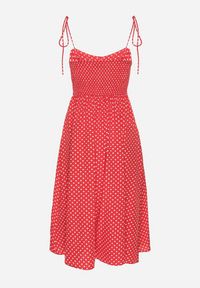 Born2be - Czerwona Sukienka Midi w Kropki na Ramiączkach Ionttis. Kolor: czerwony. Materiał: tkanina. Długość rękawa: na ramiączkach. Wzór: kropki. Długość: midi #7