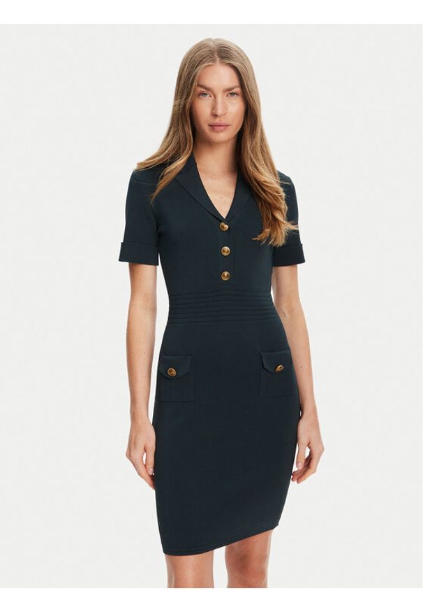 Guess Sukienka dzianinowa W5YK29 Z0130 Zielony Slim Fit. Kolor: zielony. Materiał: syntetyk