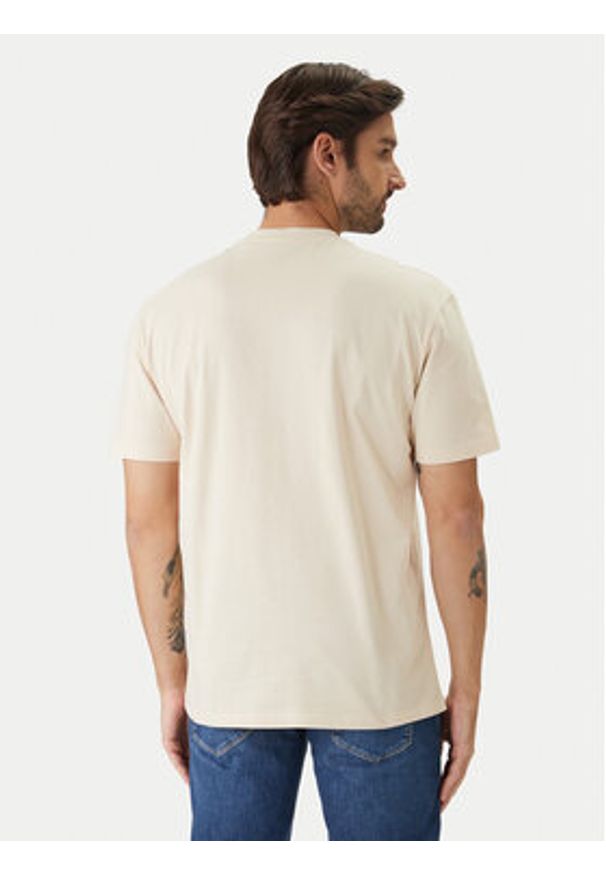 Guess T-Shirt F6GI08 K8FQ4 Beżowy Reglan Fit. Kolor: beżowy. Materiał: bawełna