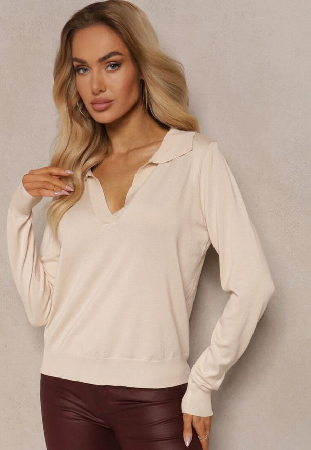 Renee - Beżowy Sweter z Wiskozą i Ozdobnym Kołnierzykiem Ceaola. Okazja: na spotkanie biznesowe, do pracy, na co dzień. Kolor: beżowy. Materiał: wiskoza. Styl: biznesowy, casual