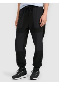 4f - 4F Spodnie polarowe joggery męskie - czarne L. Kolor: czarny. Materiał: polar #2