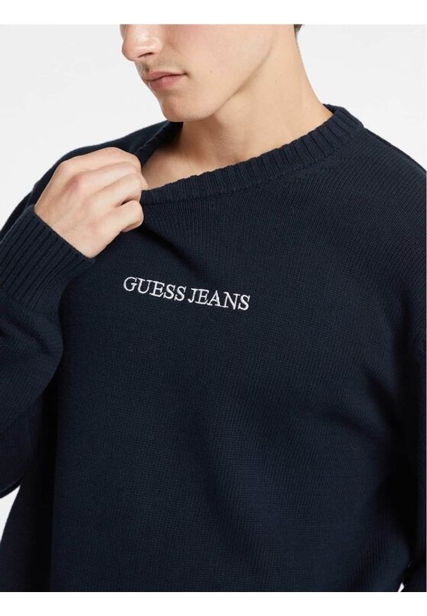 Guess Jeans Sweter M4BR31 Z3HM1 Granatowy Regular Fit. Kolor: niebieski. Materiał: bawełna
