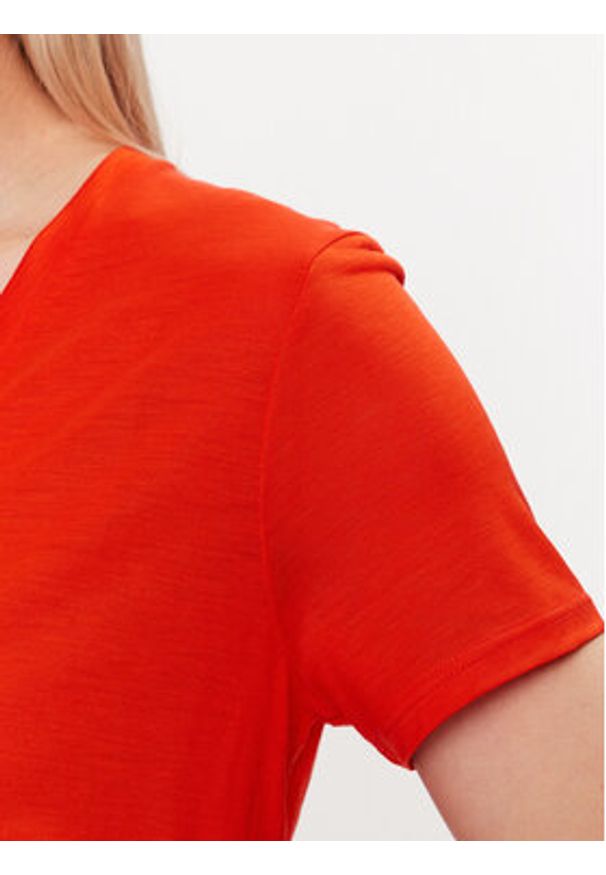 United Colors of Benetton - United Colors Of Benetton T-Shirt 3NLHE4249 Czerwony Regular Fit. Kolor: czerwony. Materiał: lyocell