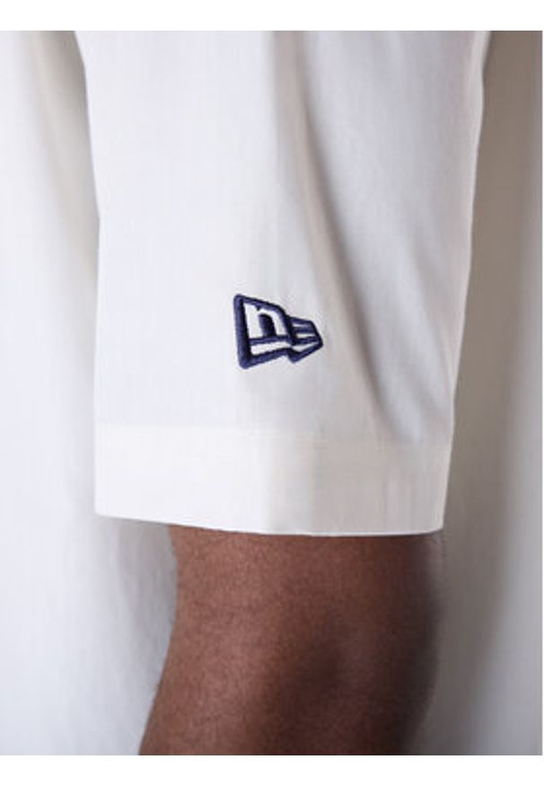 New Era Koszula LA Dodgers Stripe Revere 60596335 Biały Regular Fit. Kolor: biały. Materiał: bawełna