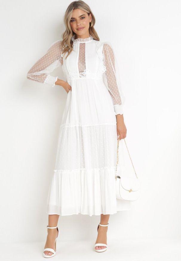 Born2be - Biała Rozkloszowana Sukienka z Ozdobnymi Tiulowymi Wstawkami Revisa. Typ kołnierza: kołnierz z falbankami. Kolor: biały. Materiał: tiul. Wzór: aplikacja. Długość: maxi