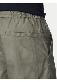 BOSS Szorty materiałowe Sandrew 50559371 Szary ciemny Regular Fit. Kolor: szary. Materiał: bawełna #5