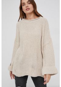 Answear Lab Sweter z domieszką wełny damski kolor beżowy ciepły. Kolor: beżowy. Materiał: wełna. Długość rękawa: długi rękaw. Długość: długie. Wzór: ze splotem. Styl: wakacyjny