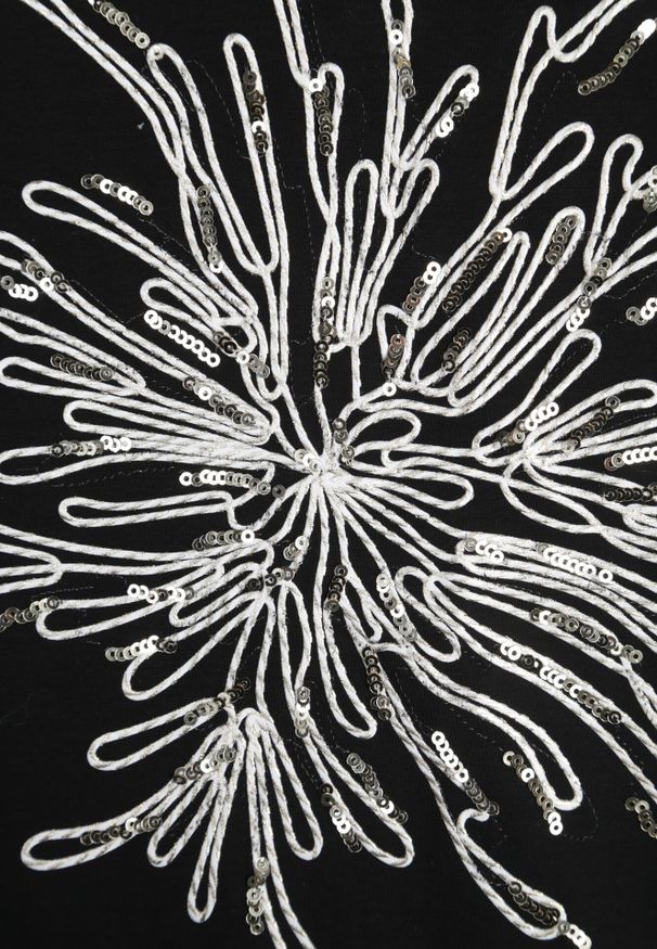 Born2be - Czarny T-shirt Bawełniany z Ozdobnymi Cekinami Greyfeather. Okazja: do pracy, na co dzień, na spotkanie biznesowe. Kolekcja: plus size. Kolor: czarny. Materiał: bawełna. Długość: długie. Wzór: gładki. Styl: elegancki, biznesowy, casual