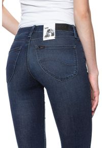 Lee - SPODNIE DAMSKIE LEE SCARLETT CROPPED POLISHED INDIGO L30CRKKD 112106385 #3