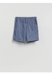 Reserved - Szorty chino regular - granatowy. Kolor: niebieski. Materiał: tkanina, włókno, bawełna