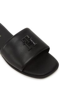 TOMMY HILFIGER - Tommy Hilfiger Klapki Th Logo Hardware Leather Mule FW0FW08806 Czarny. Kolor: czarny. Materiał: skóra #5
