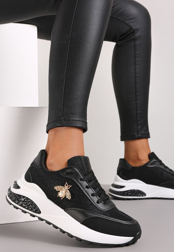 Born2be - Czarne Sneakersy Brokatowe na Grubej Podeszwie Naono. Wysokość cholewki: przed kostkę. Kolor: czarny. Materiał: materiał. Szerokość cholewki: normalna. Wzór: aplikacja. Obcas: na płaskiej podeszwie