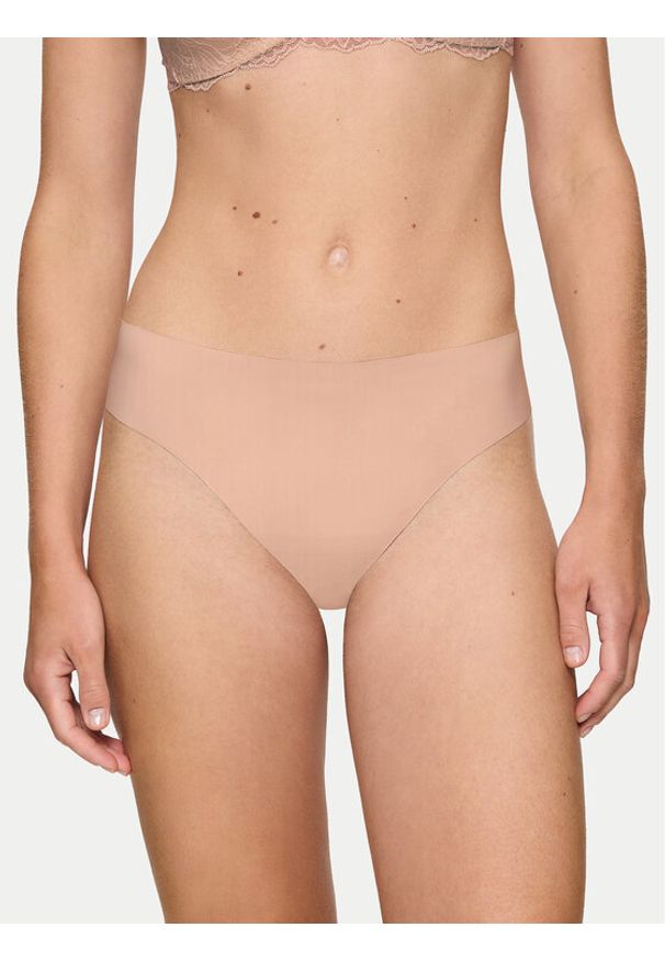 Triumph Figi klasyczne Pretty 10222241 Beżowy. Kolor: beżowy. Materiał: syntetyk