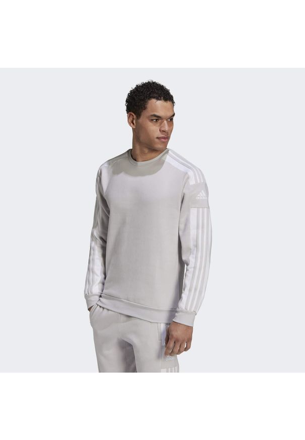 Adidas - Bluza adidas Squadra 21. Kolor: szary. Materiał: polar. Sport: piłka nożna