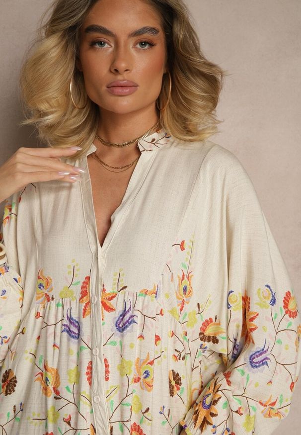 Renee - Beżowa Rozkloszowana Sukienka z Wiskozy w Kwiaty Clevea. Okazja: na co dzień, na imprezę. Typ kołnierza: dekolt w kształcie V. Kolor: beżowy. Materiał: wiskoza. Wzór: kwiaty. Sezon: lato. Styl: wizytowy, casual