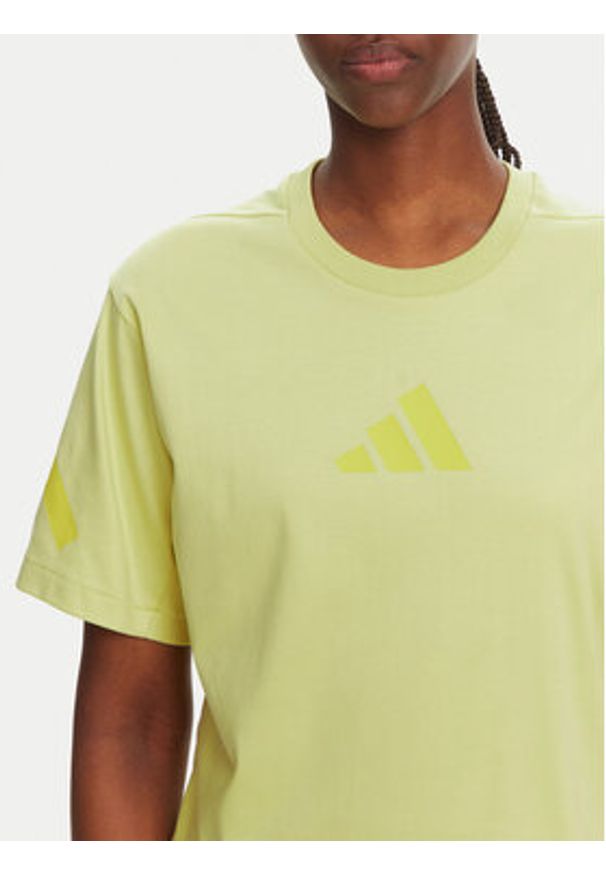 Adidas - adidas T-Shirt Z.N.E. JC5400 Żółty Regular Fit. Kolor: żółty. Materiał: bawełna