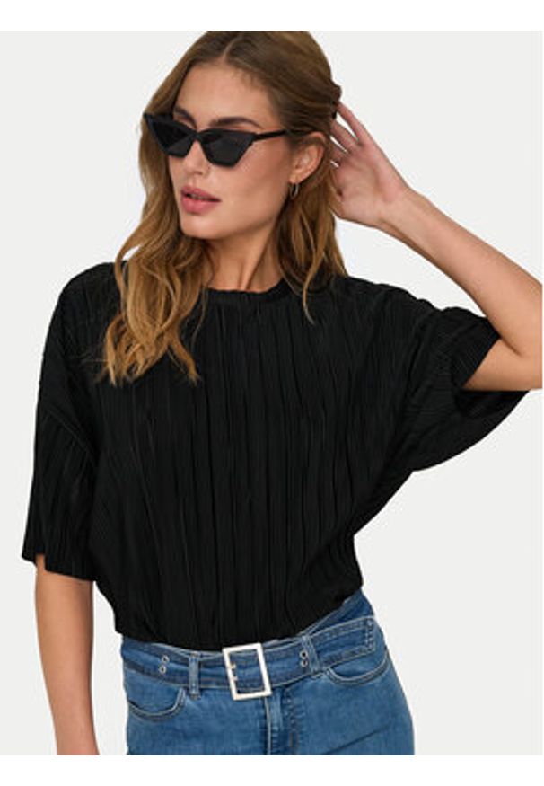 only - ONLY Bluzka Ravenna 15318506 Czarny Regular Fit. Kolor: czarny. Materiał: syntetyk