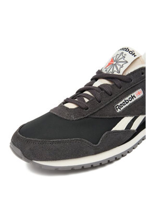 Reebok Sneakersy EOSS-CLASSIC AZ 100208831 Czarny. Kolor: czarny. Materiał: skóra, zamsz. Model: Reebok Classic