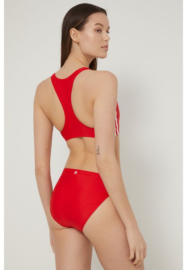 adidas Performance strój kąpielowy Fit 3-Stripes kolor czerwony miękka miseczka. Kolor: czerwony. Materiał: materiał, dzianina. Wzór: ze splotem