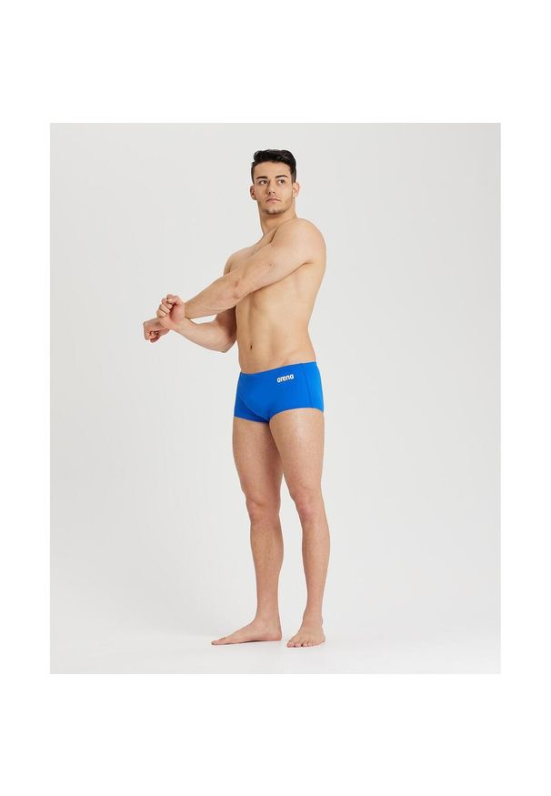 Kąpielówki z niskim stanem Arena Solid. Stan: obniżony. Kolor: wielokolorowy, niebieski, biały