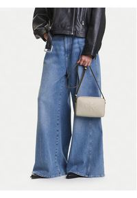 Calvin Klein Jeans Torebka Sculpted Ew Camera Bag20 LV04K3036G Écru. Materiał: skórzane #6