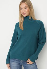 Born2be - Zielony Klasyczny Golf z Dodatkiem Kaszmiru Zoirmosa. Okazja: na co dzień, do pracy, na spotkanie biznesowe. Typ kołnierza: golf. Kolor: zielony. Materiał: kaszmir. Długość rękawa: długi rękaw. Długość: długie. Styl: klasyczny #2