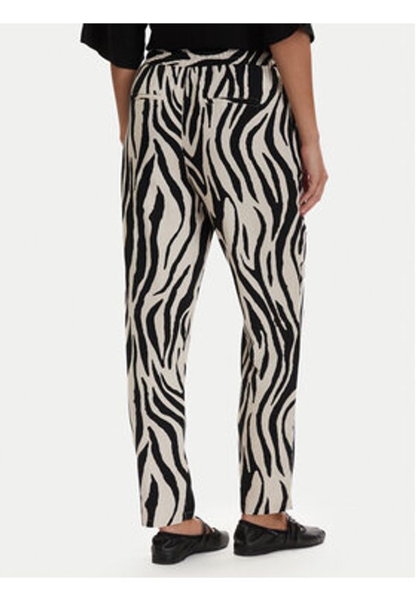 Vero Moda Spodnie materiałowe Jesmilo 10279691 Beżowy Regular Fit. Kolor: beżowy. Materiał: len