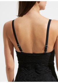 bonprix - Sukienka kąpielowa z koronką. Kolor: czarny. Materiał: koronka. Długość rękawa: na ramiączkach. Wzór: koronka #2