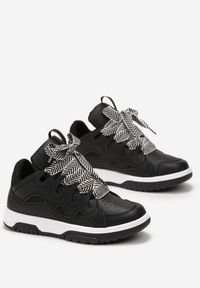 Born2be - Czarne Sneakersy z Przeszyciami i Szerokim Wiązaniem Leontine. Kolor: czarny #5