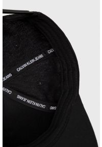 Calvin Klein Jeans Czapka kolor czarny z aplikacją. Kolor: czarny. Wzór: aplikacja #3