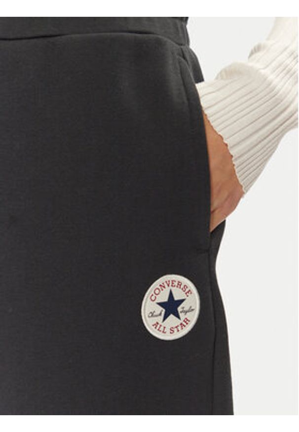 Converse Spodnie dresowe Retro Banana 10027565-A01 Czarny Loose Fit. Kolor: czarny. Materiał: bawełna