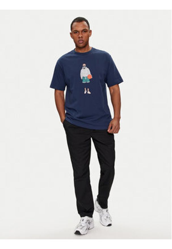 New Balance T-Shirt Basketball Style MT41578 Granatowy Relaxed Fit. Kolor: niebieski. Materiał: bawełna