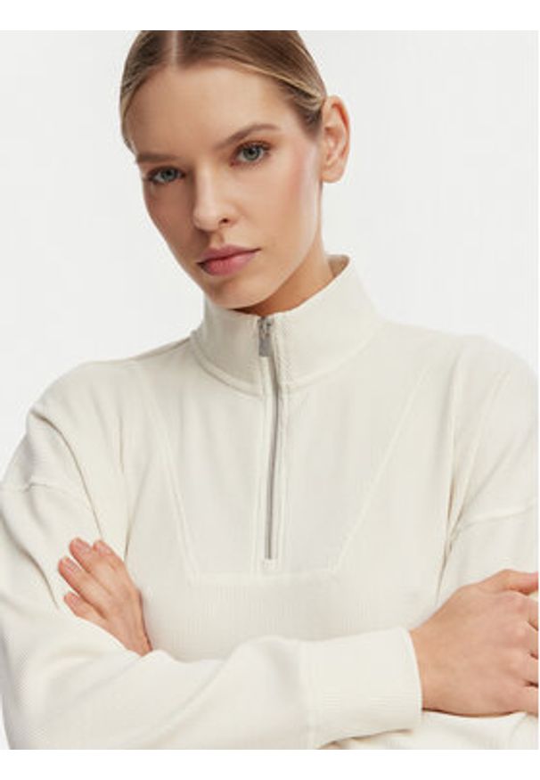Roxy Bluza ERJKT04388 Biały Regular Fit. Kolor: biały