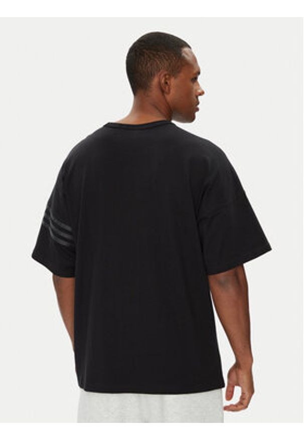 Adidas - adidas T-Shirt Neuclassics HZ3700 Czarny Oversize. Kolor: czarny. Materiał: bawełna