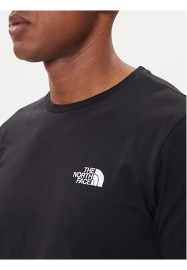 The North Face T-Shirt Half Dome Photo NF0A8EE9 Czarny Regular Fit. Kolor: czarny. Materiał: bawełna