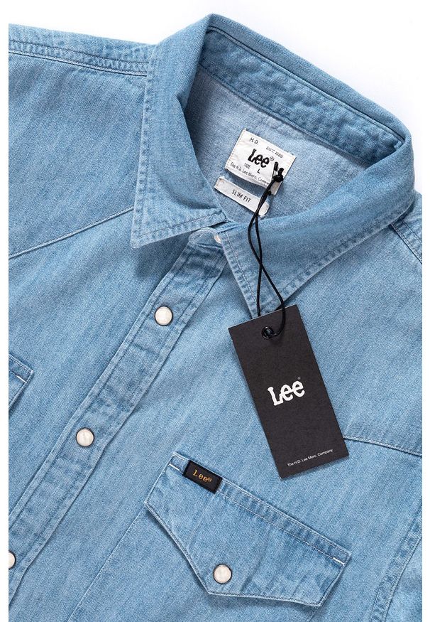 Lee - KOSZULA MĘSKA KRÓTKI RĘKAW LEE WESTERN SHIRT BLUE BOOK L640MYCI. Okazja: na co dzień. Materiał: jeans. Długość rękawa: krótki rękaw. Długość: krótkie. Styl: casual