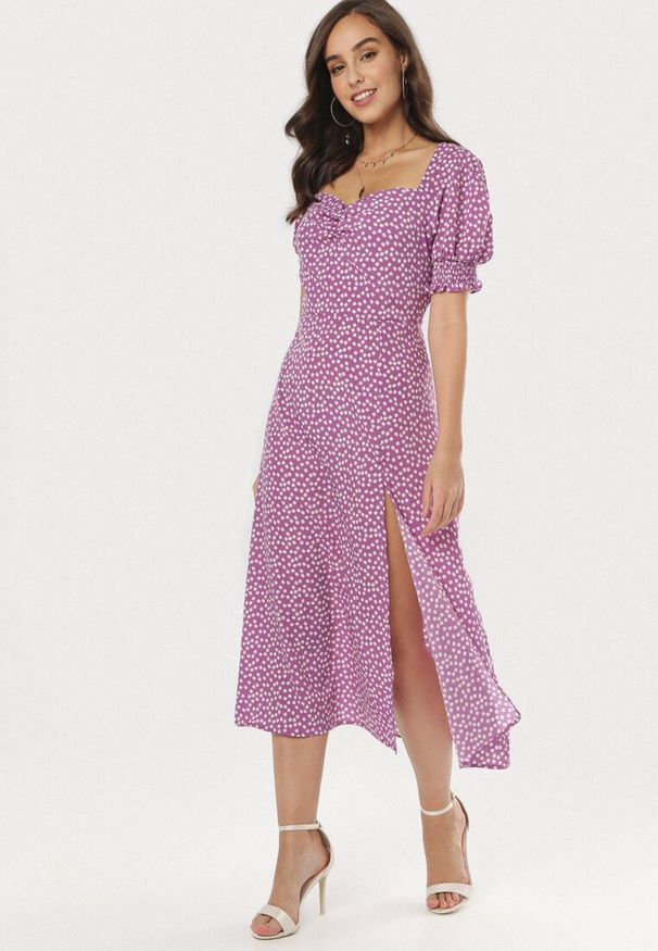 Born2be - Fioletowa Sukienka Aquineva. Kolor: fioletowy. Wzór: kwiaty. Długość: midi