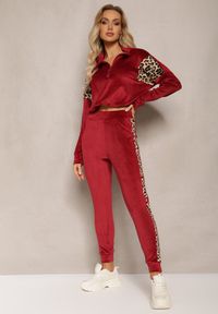 Renee - Bordowy Komplet Dresowy z Weluru z Krótką Bluzą i Spodniami Joggerami z Panterkowym Wzorem Limitta. Kolor: czerwony. Materiał: dresówka, welur #3