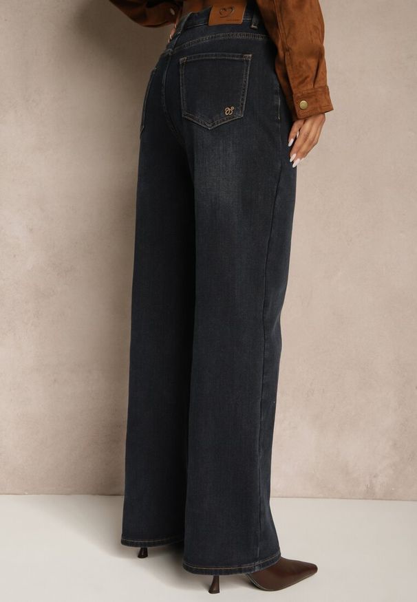 Renee - Granatowe Jeansy High Waist Wide Leg z Domieszką Wiskozy Zenisia. Okazja: na co dzień. Stan: podwyższony. Kolor: niebieski. Styl: casual, elegancki