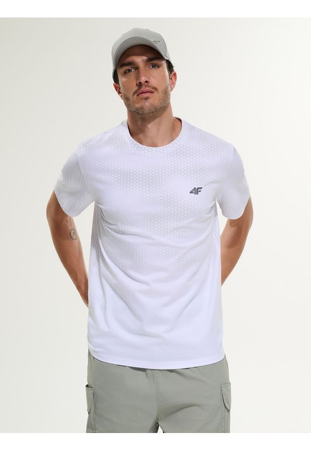 4f - 4F T-shirt regular z nadrukiem męski - biały S. Okazja: na co dzień. Kolor: biały. Materiał: jeans, dresówka, bawełna, dzianina. Wzór: nadruk. Styl: casual, klasyczny