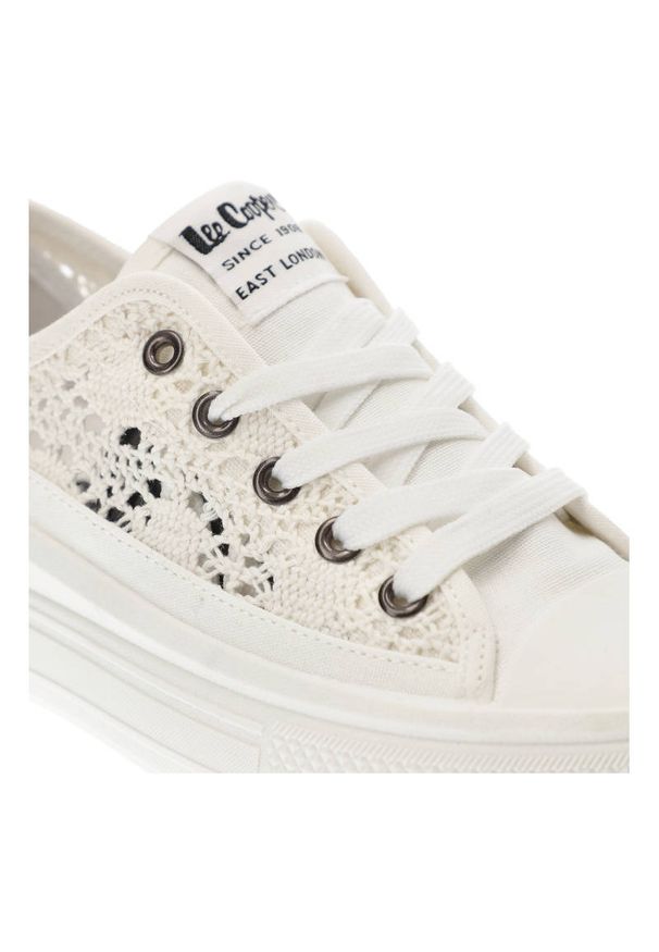 Białe Trampki Lee Cooper Damskie Buty Na Platformie. Okazja: na co dzień, na spacer. Kolor: biały. Materiał: materiał. Obcas: na platformie. Styl: casual