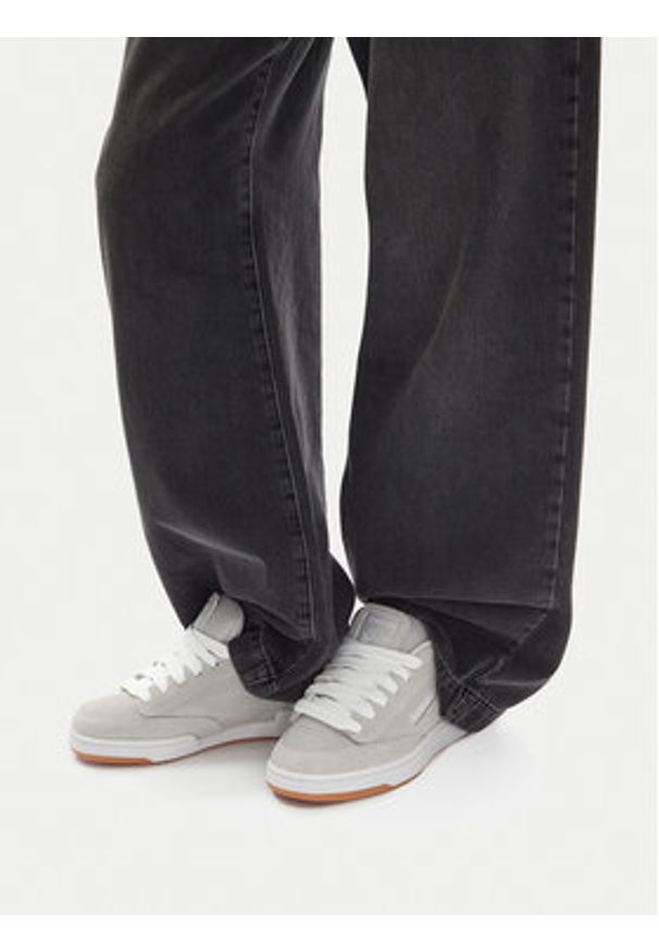 Reebok Sneakersy EO-CLUB C BULC CLN 100239220 Szary. Kolor: szary. Materiał: skóra, zamsz. Model: Reebok Club