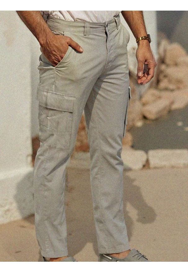 Sinsay - Spodnie slim cargo - szary. Kolor: szary