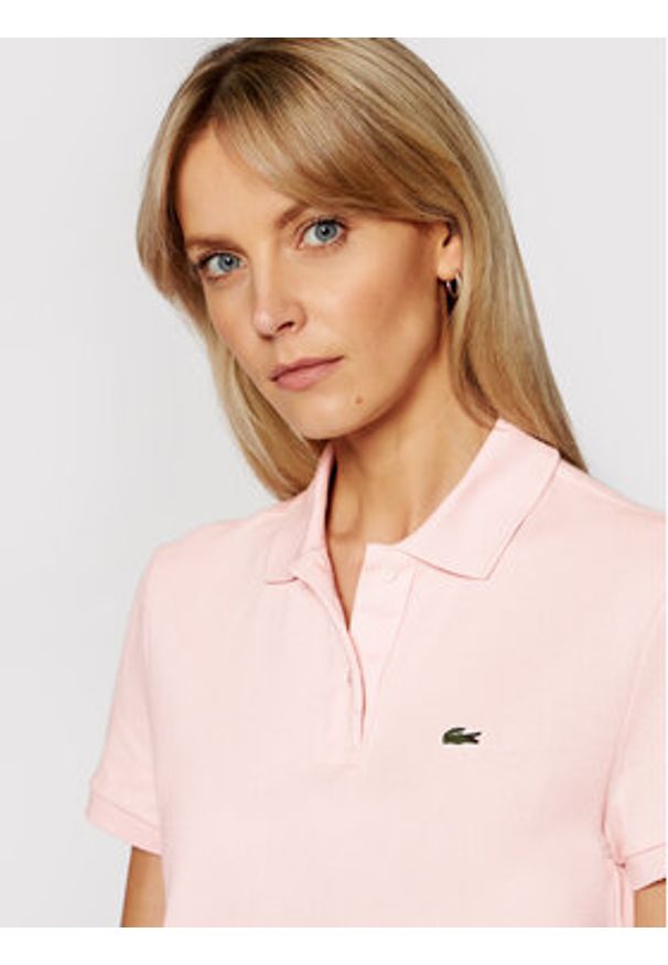 Lacoste Polo PF7839 Różowy Regular Fit. Typ kołnierza: polo. Kolor: różowy. Materiał: bawełna