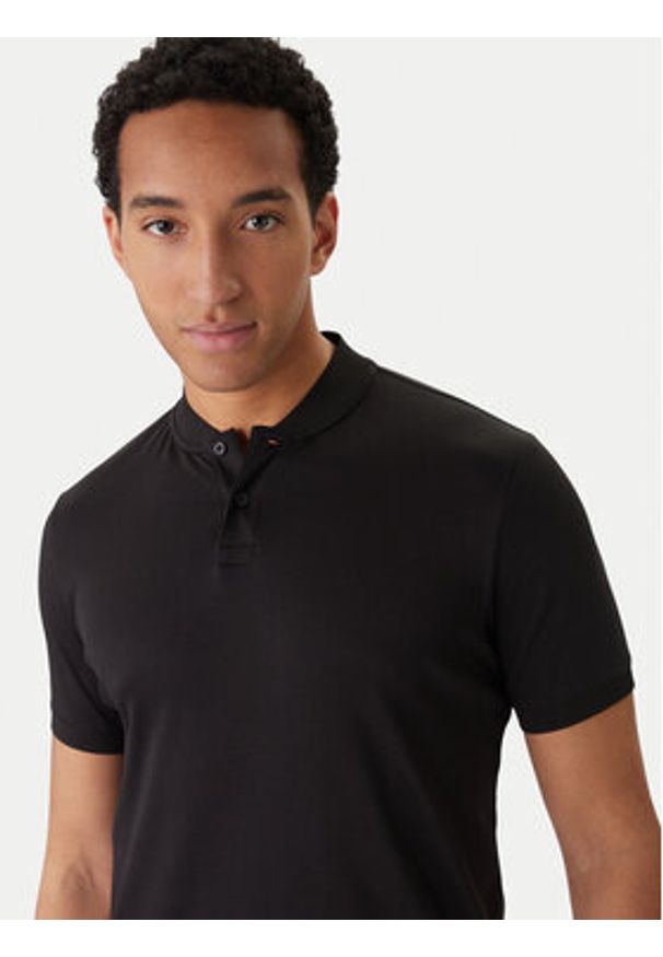 Calvin Klein Polo K10K111201 Czarny Regular Fit. Typ kołnierza: polo. Kolor: czarny. Materiał: bawełna