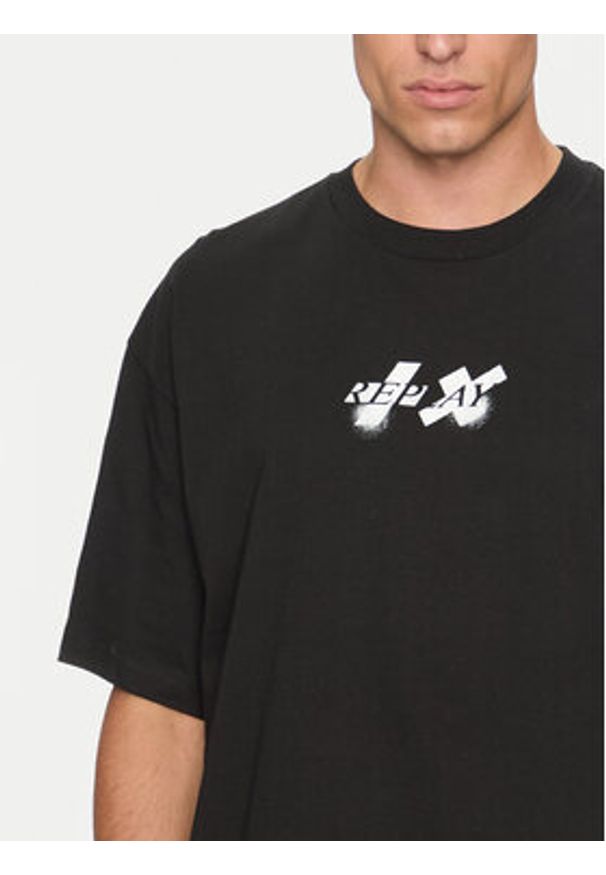 Replay T-Shirt MMG330.000.23454 Czarny Oversize. Kolor: czarny. Materiał: bawełna
