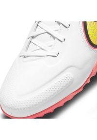Buty piłkarskie Nike Tiempo Legend 9 Academy Tf M DA1191-176 wielokolorowe białe. Kolor: wielokolorowy. Materiał: skóra, guma. Szerokość cholewki: normalna. Sport: piłka nożna #3