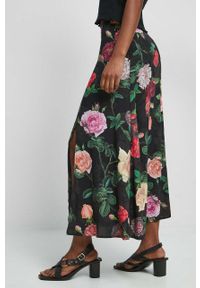 medicine - Medicine spódnica kolor czarny maxi rozkloszowana. Kolor: czarny. Materiał: tkanina