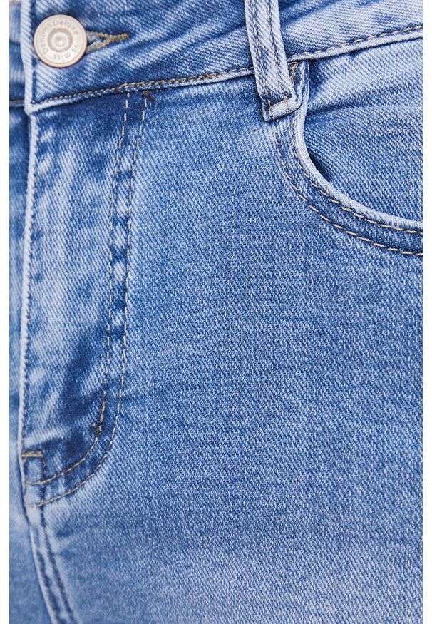 Answear Lab - Szorty jeansowe. Kolor: niebieski. Materiał: jeans. Styl: wakacyjny
